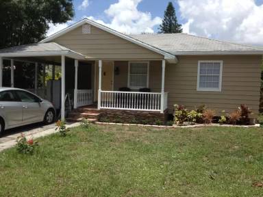 Main picture of 2163 Jeffcott St