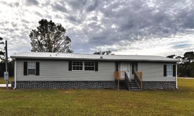 Main picture of 4784 S Memorial Dr