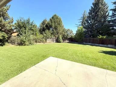 Main picture of 201 W Mount Hood Ct