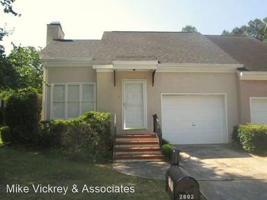 Main picture of 2802 Springwood Dr