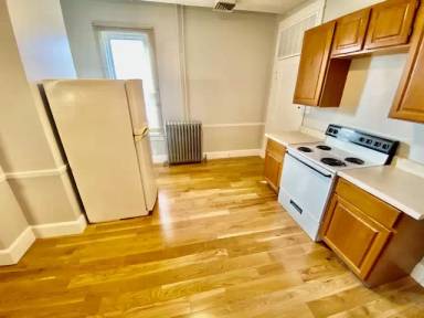 Main picture of 1214 N 1st Ave