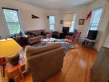 Main picture of 193 Cypress St