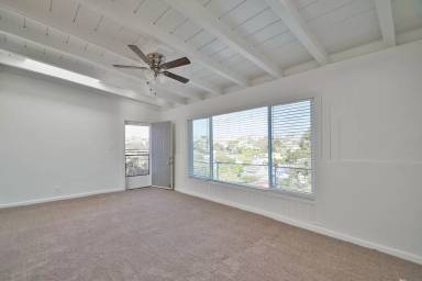 Main picture of 1730 Loma Dr