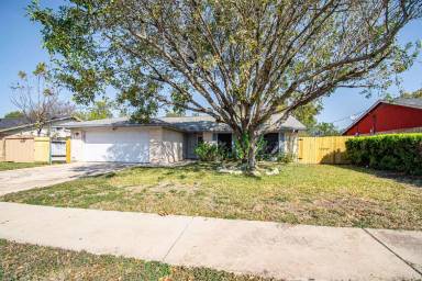 Main picture of 1801 Farhills Dr