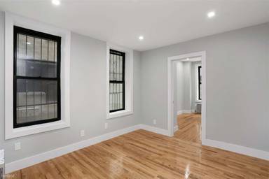 Main picture of 112 E 103rd St
