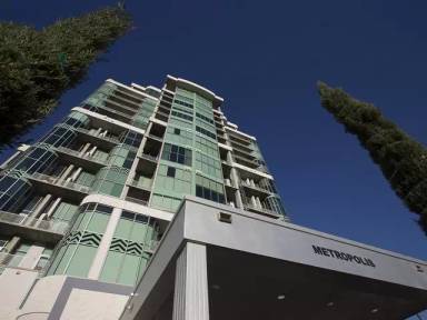 Main picture of The Metropolis