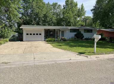 Main picture of 1326 SW Caledon St