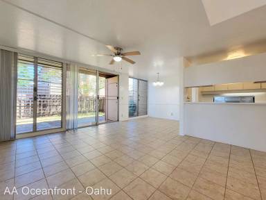 Main picture of 94-414 Kapuahi St