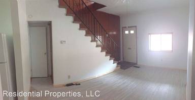 Main picture of 202 Sheridan St