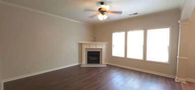 Main picture of 237 Ascott Ln