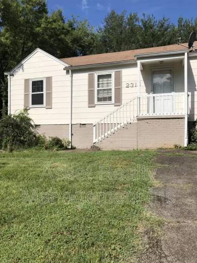 Main picture of 2315 Greenfield Ln