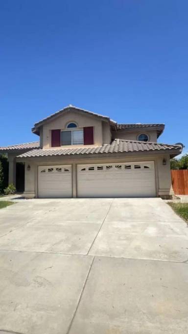 Main picture of 15626 Granada Dr