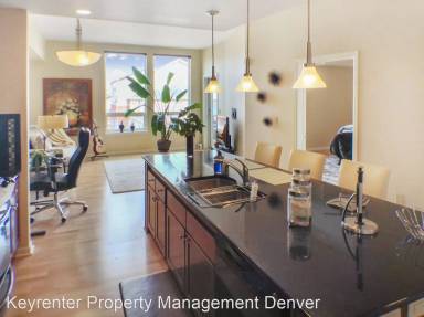 Main picture of 8185 E Lowry Blvd