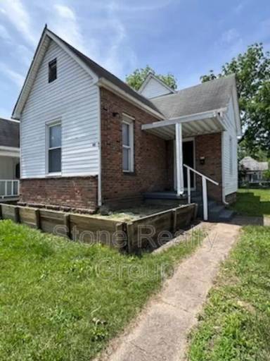 Main picture of 45 S 19th St