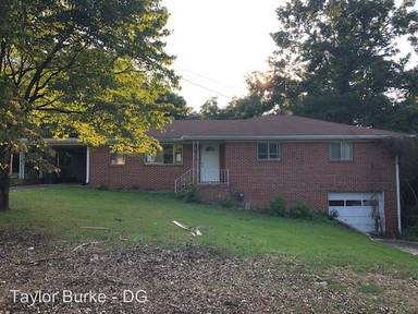 Main picture of 2624 5th Way NW
