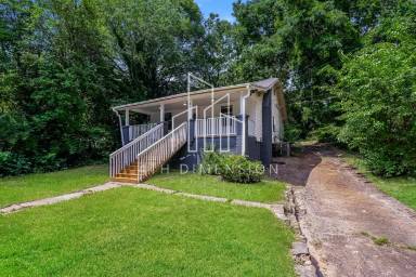 Main picture of 519 W 20th St