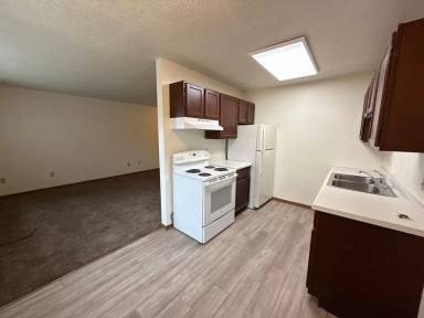 Main picture of 530 5th St E