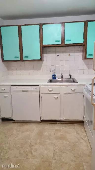 Main picture of 121 Tremont St