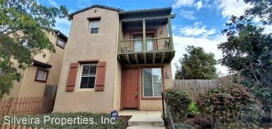 Main picture of 2303 Lily Ln