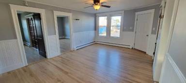 Main picture of 31 Acadia Ave