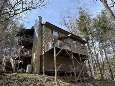 Main picture of 323 Tarleton Cir