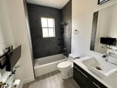 Main picture of 12887 SW 50th Ct