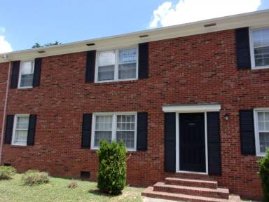 Main picture of 417 Plantation Rd