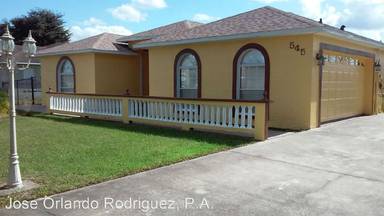 Main picture of 465 Dove Dr