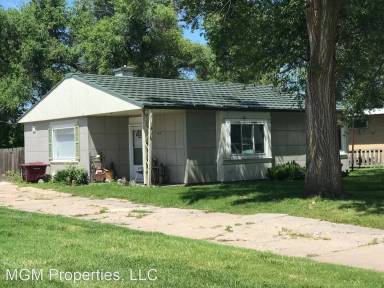Main picture of 1416 Broadway Ave