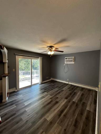 Main picture of 525 West Cook Street - 5