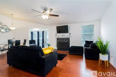 Main picture of 4265 Parkview Ct