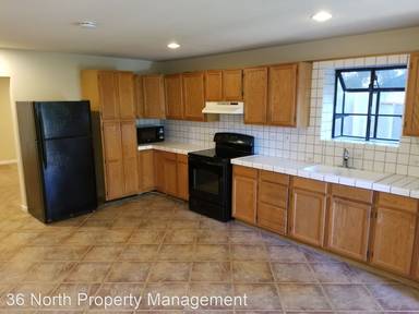 Main picture of 211 Larkin St