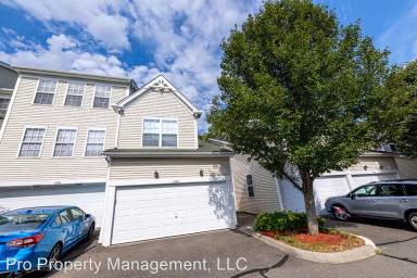 Main picture of 1304 Eaton Ct