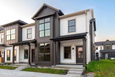 Main picture of 2115 Aikman Dr