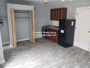 Main picture of 4735 N Beacon St Apartments