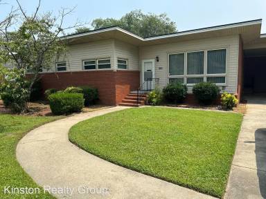 Main picture of 1515 West Rd
