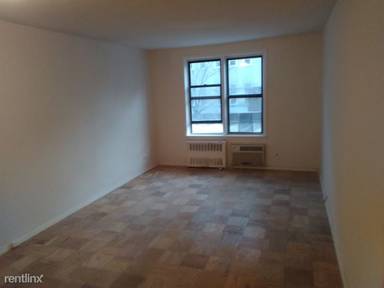 Main picture of 207 E 84th St