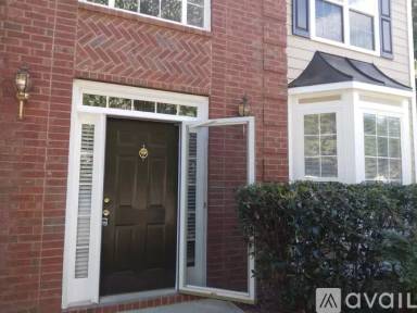 Main picture of 2529 Howell Farms Way NW