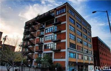 Main picture of 1535 Walnut St