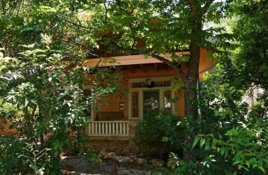 Main picture of 5100 Avenue G