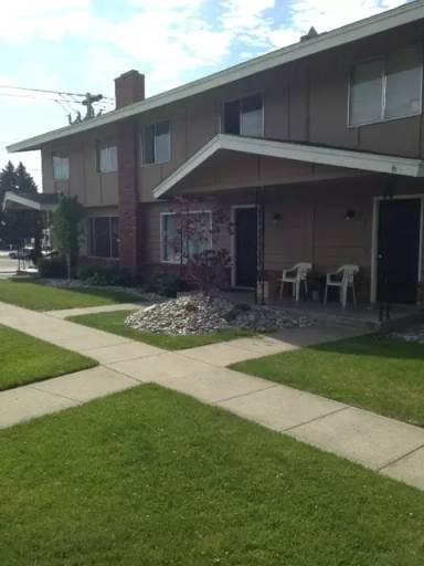 Main picture of 1451 N Ashland Ave