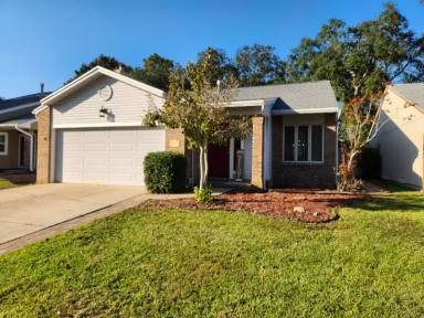 Main picture of 3789 Peachtree Way