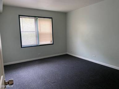 Main picture of 1637 W 89th St Apartments