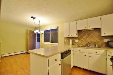 Main picture of 1712 Springmeadows Ct