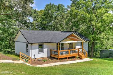 Main picture of 110 Jace Ln