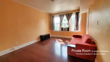 Main picture of 4311 S Wood St