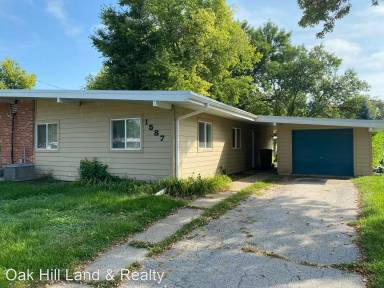 Main picture of Oak Hills