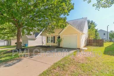 Main picture of 932 Grass Hollow Ct