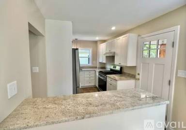 Main picture of 9 Jamaicaway Ct