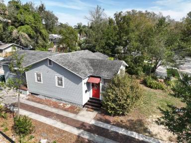 Main picture of 317 W Lambright St
